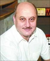 Anupam Kher lands role in Robert De Niro film